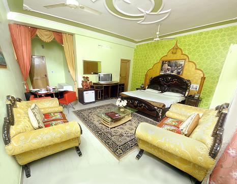 Rishabh Grand Castle Resort Rishīkesh Zimmer foto